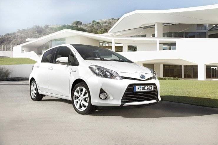 Cover Image for Toyota Yaris Hybrid: Erster Vollhybrid in der Kleinwagen-Klasse