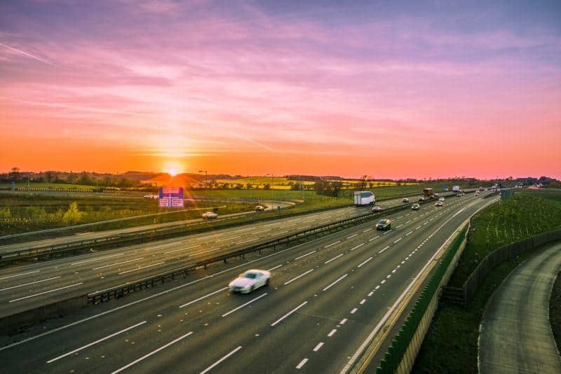 Cover Image for Kooperation Tank & Rast x EnBW – 68 Schnellladesäulen für Baden-Württembergs Autobahnraststätten