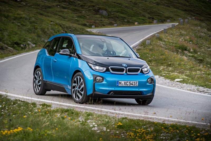 Cover Image for BMW i3 erfährt spätestens 2018 Update hinsichtlich Reichweite