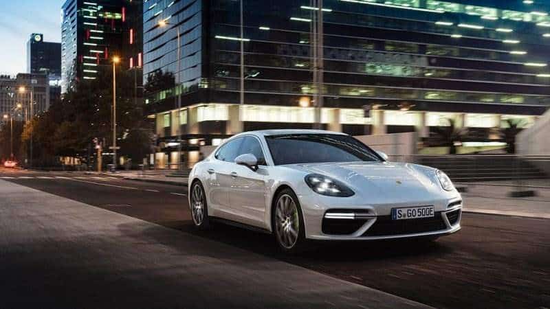 Cover Image for Plug-In-Hybrid: Panamera Turbo S E-Hybrid – Topmodell seiner Baureihe