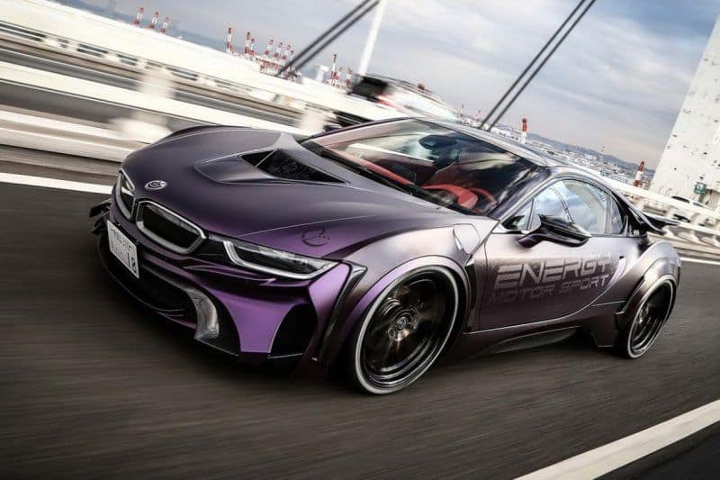 Cover Image for BMW i8 – „Dark Knight Edition“