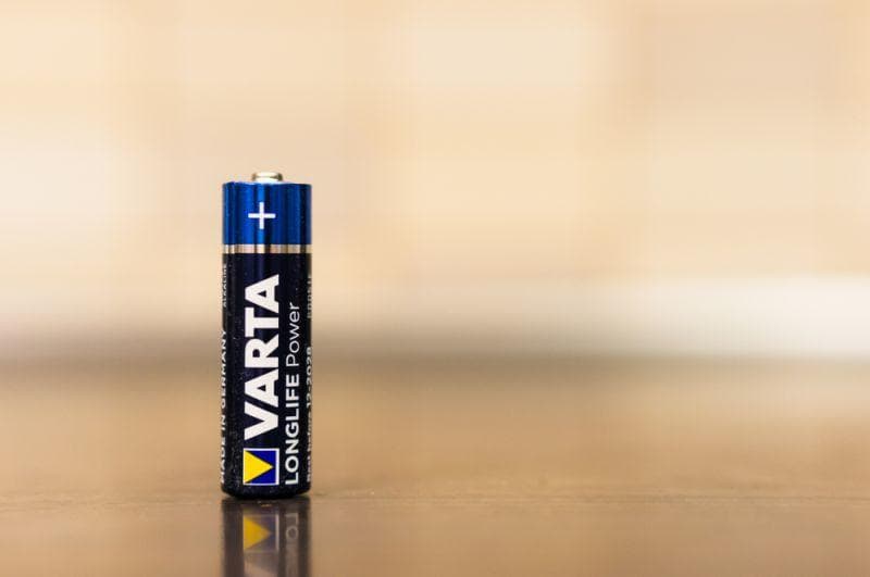 Cover Image for Batteriehersteller Varta scheint Beteiligung bei E-Mobilitätsentwicklung nicht abgeneigt