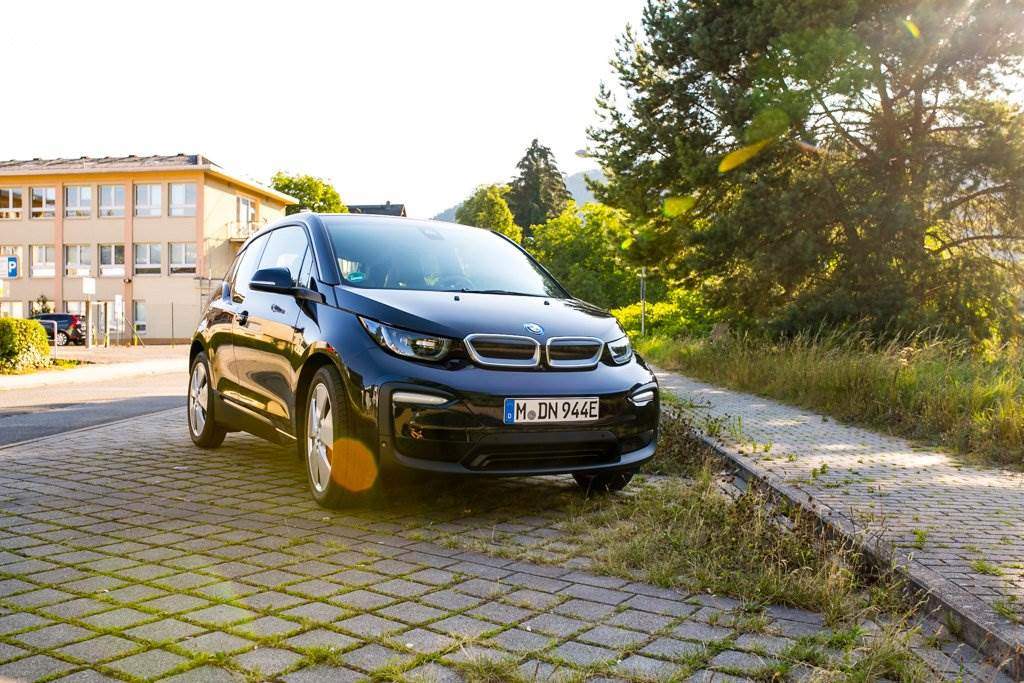 Cover Image for Test- und Fahrbericht des BMW i3 (2. Generation) – eine Woche elektrifiziert unterwegs