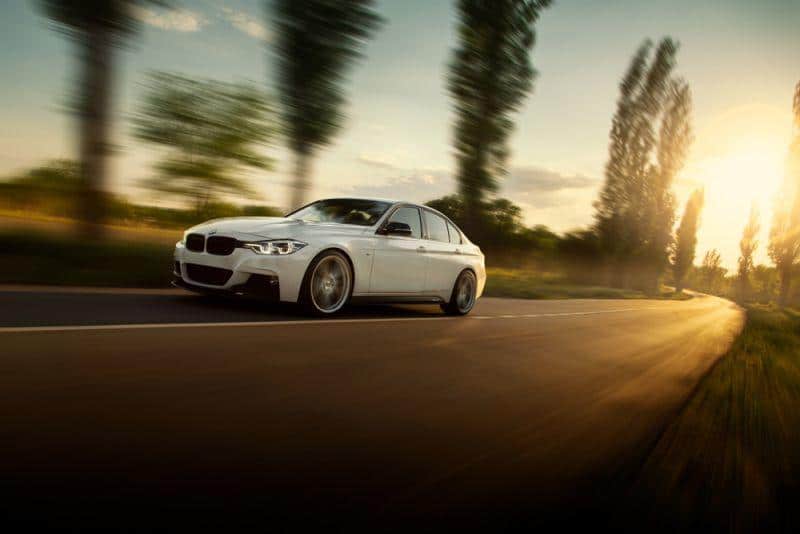 Cover Image for BMW: „Wir könnten jeder Person ein elektrifiziertes Fahrzeug liefern, aber sie werden es nicht kaufen.“