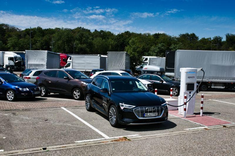 Cover Image for „Wind of change“ aus Ingolstadt: Ein Wochenende mit dem Audi e-tron