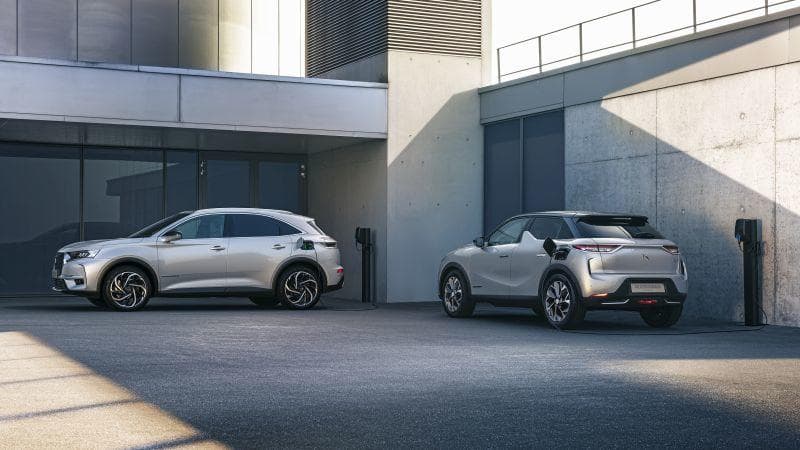 Cover Image for Zwei elektrifizierte SUV von DS Automobiles finden ihren Weg auf die Straße