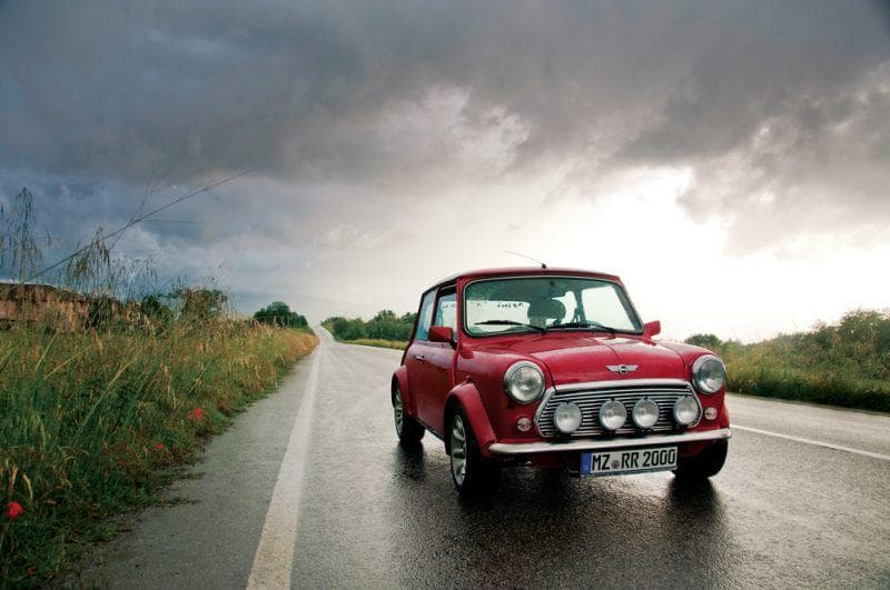 Cover Image for Eifert MINI smart nach und wird die nächste, reine elektrische Auto-Marke?