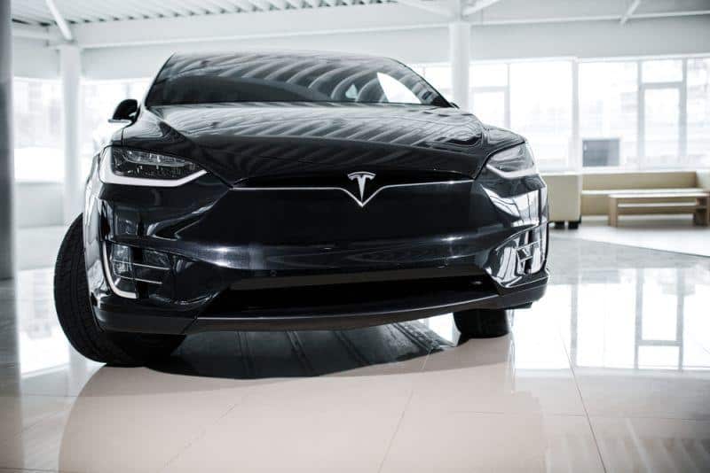 Cover Image for nextmove: Tesla storniert Bestellung für 85 Model 3 im Wert von 5-Millionen Euro, um Servicehölle zu entgehen