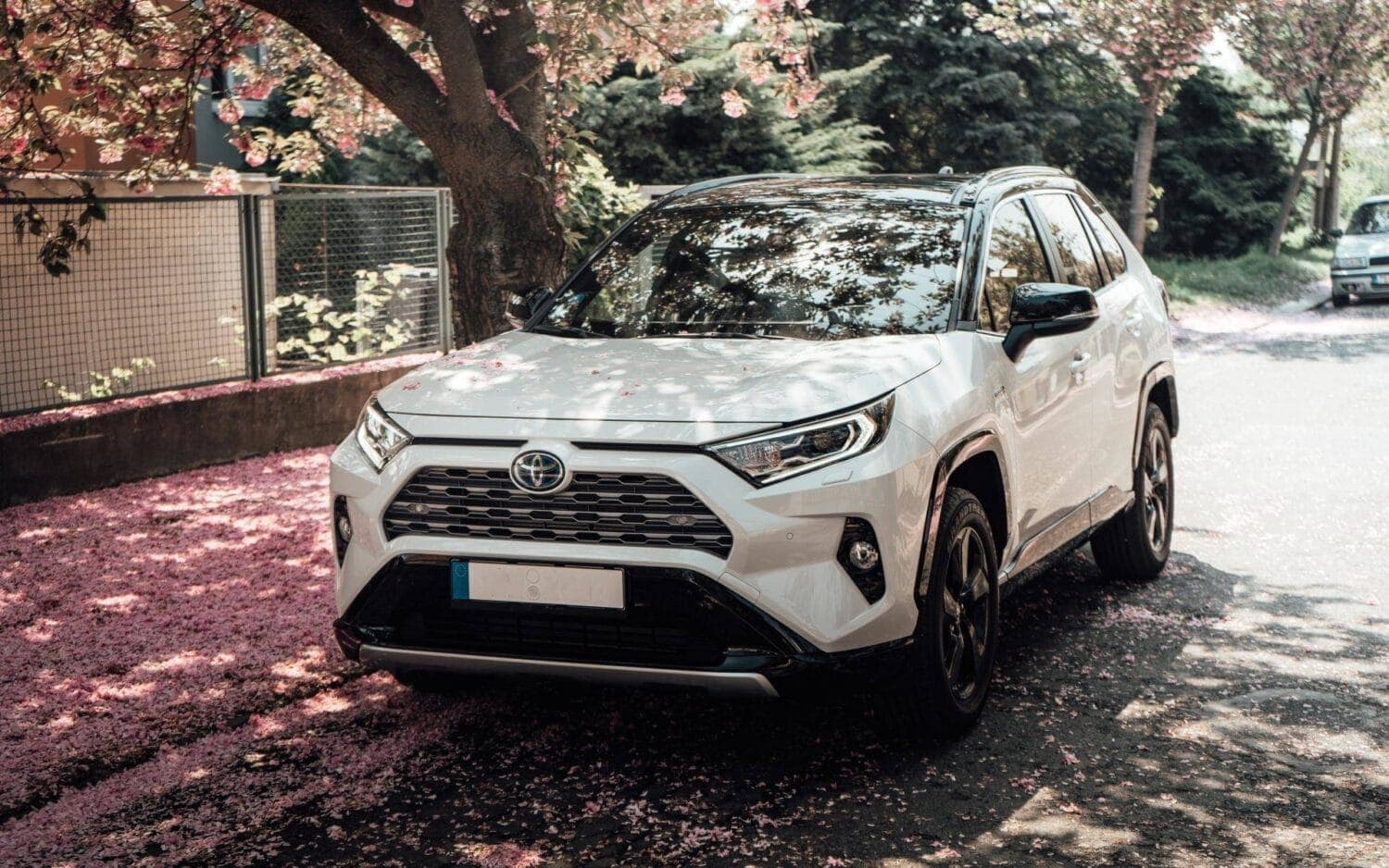 Cover Image for Toyota e-TNGA-Plattform: Die Plattform-Lösung für jedes E-Auto, egal ob klein oder groß