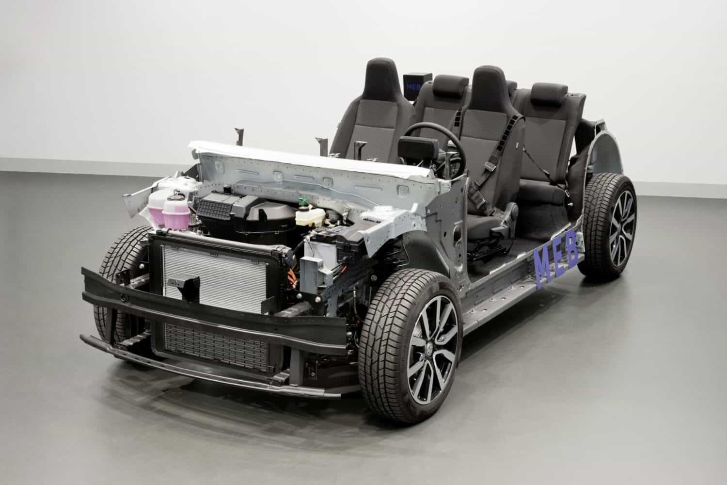 Cover Image for VW Werk Kassel liefert wesentliche Komponenten für alle E-Autos auf MEB-Basis