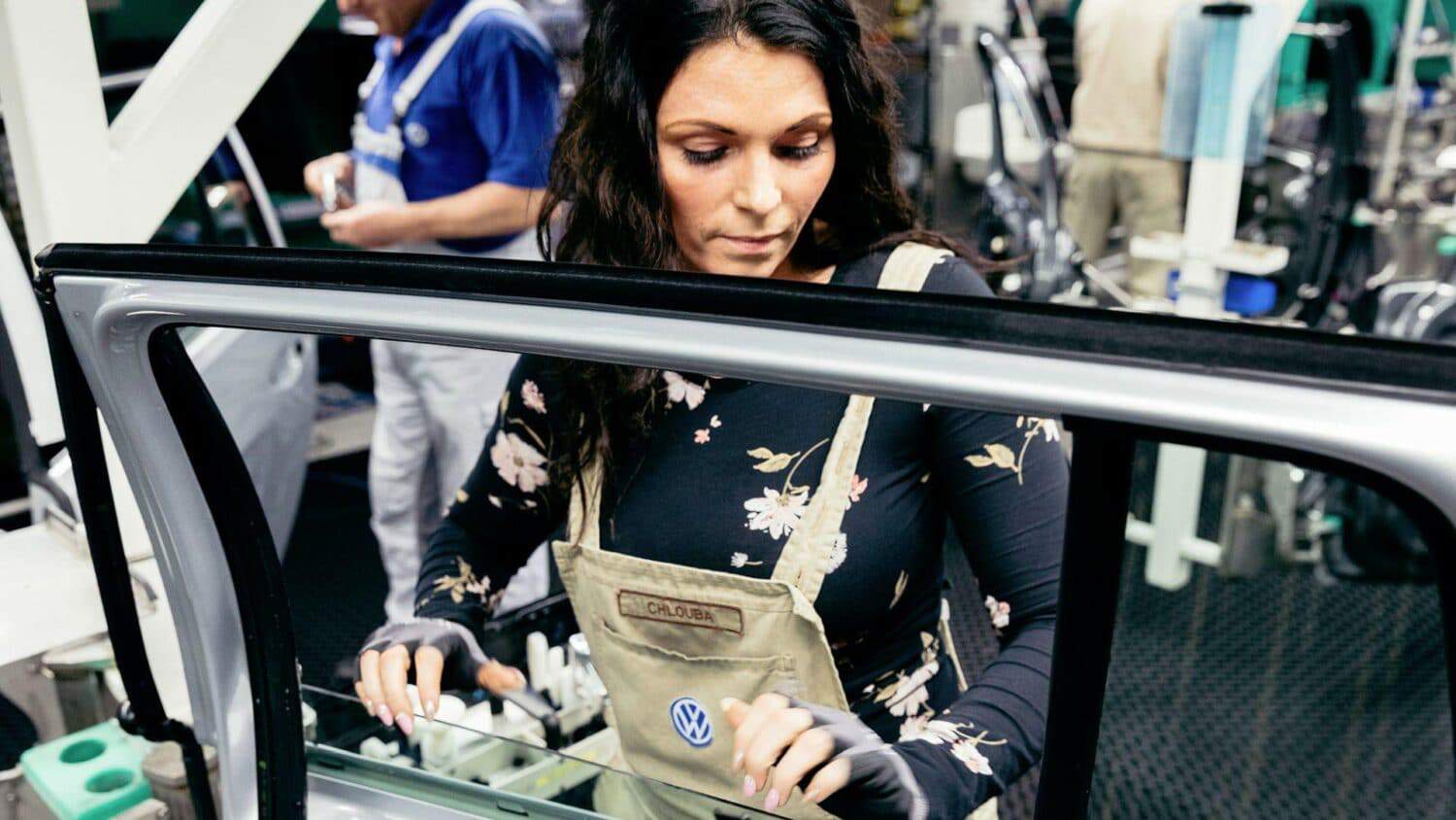Cover Image for VW Konzern: Auf dem Weg zum volumenstärksten E-Auto-Herstellers Europa