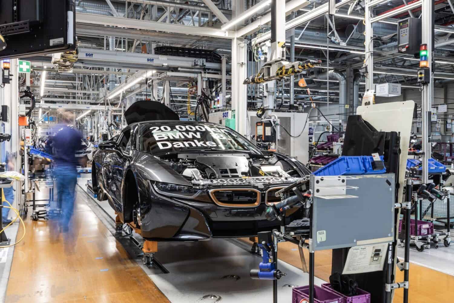 Cover Image for BMW baut 20.000sten i8