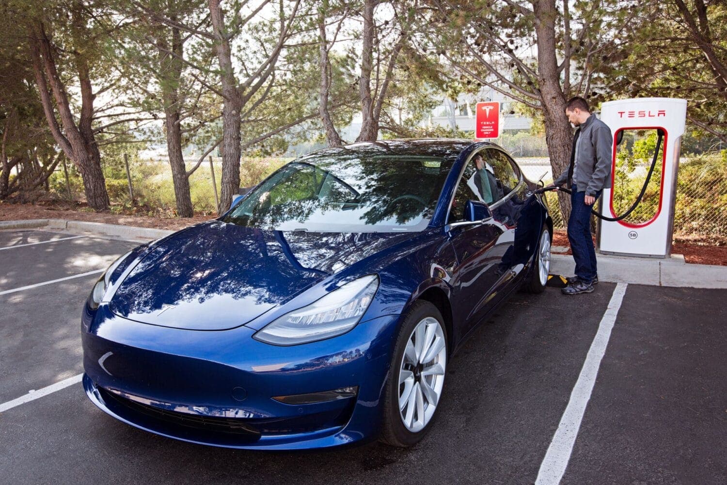 Cover Image for Tesla Model 3: Produktion für erstes Quartal in China bereits ausverkauft