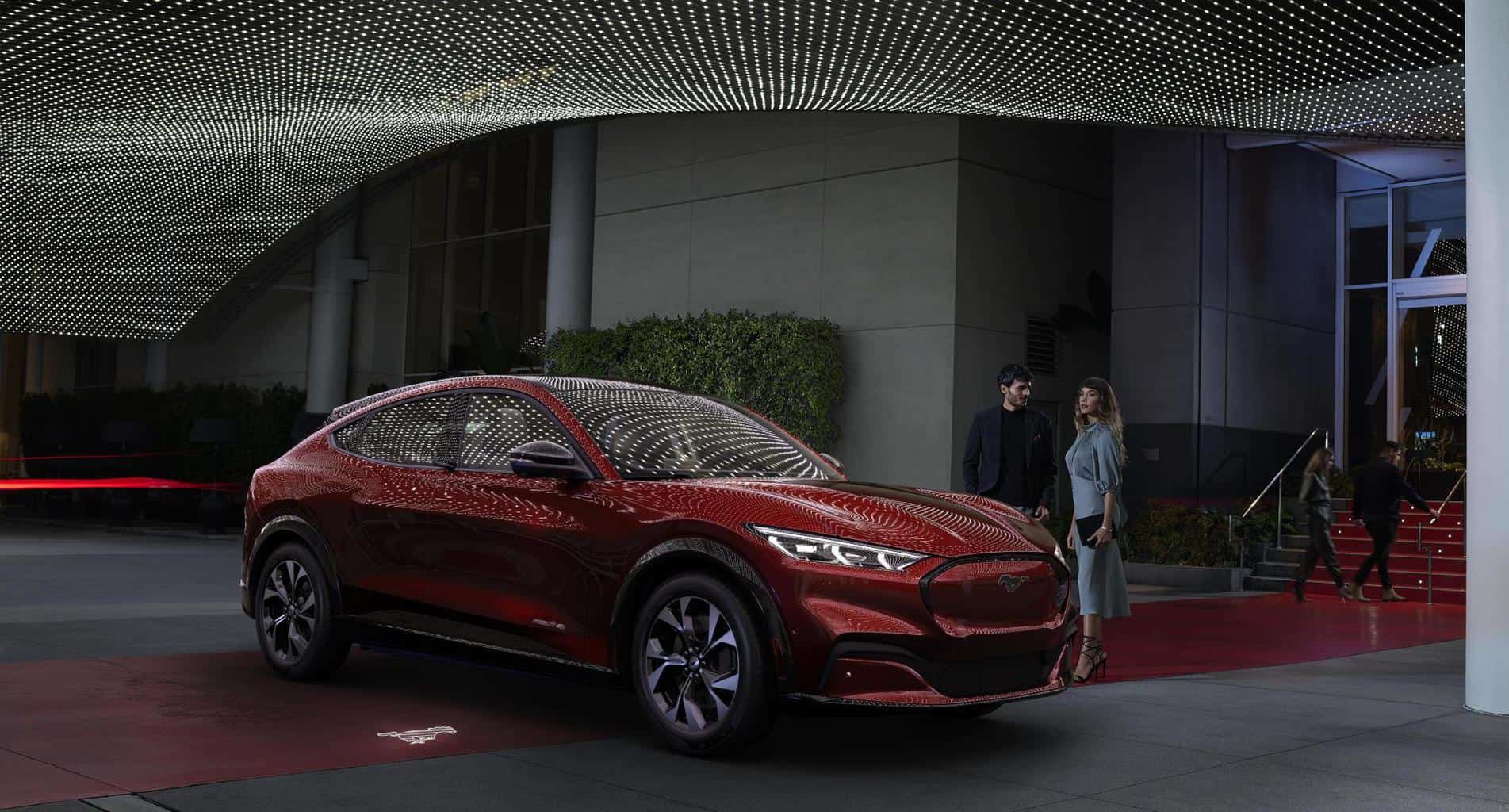 Cover Image for Ford-Manager: „Sehr viele Neukunden“ dank Mustang Mach-E