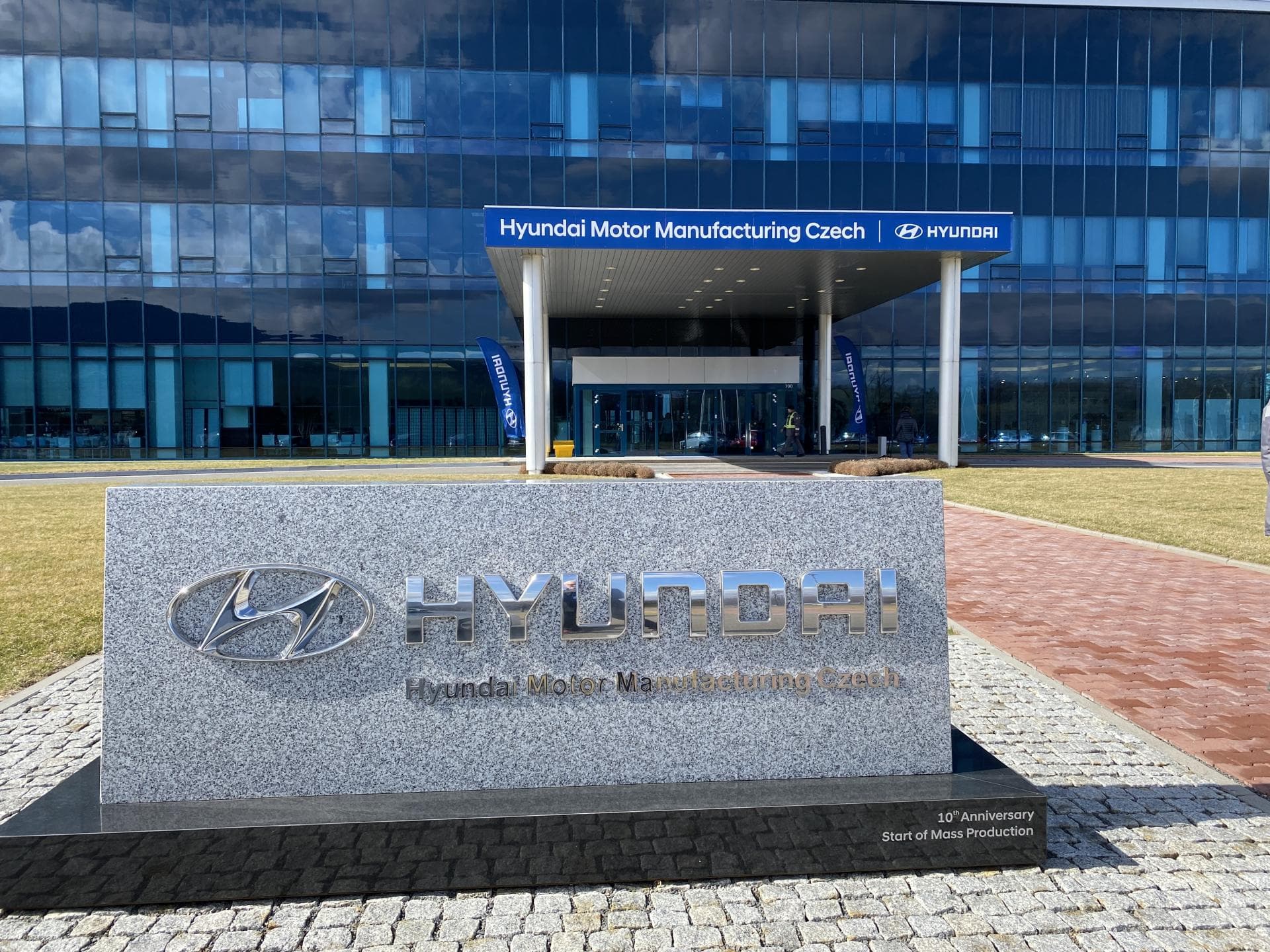 Cover Image for Werksbesuch bei Hyundai in Tschechien