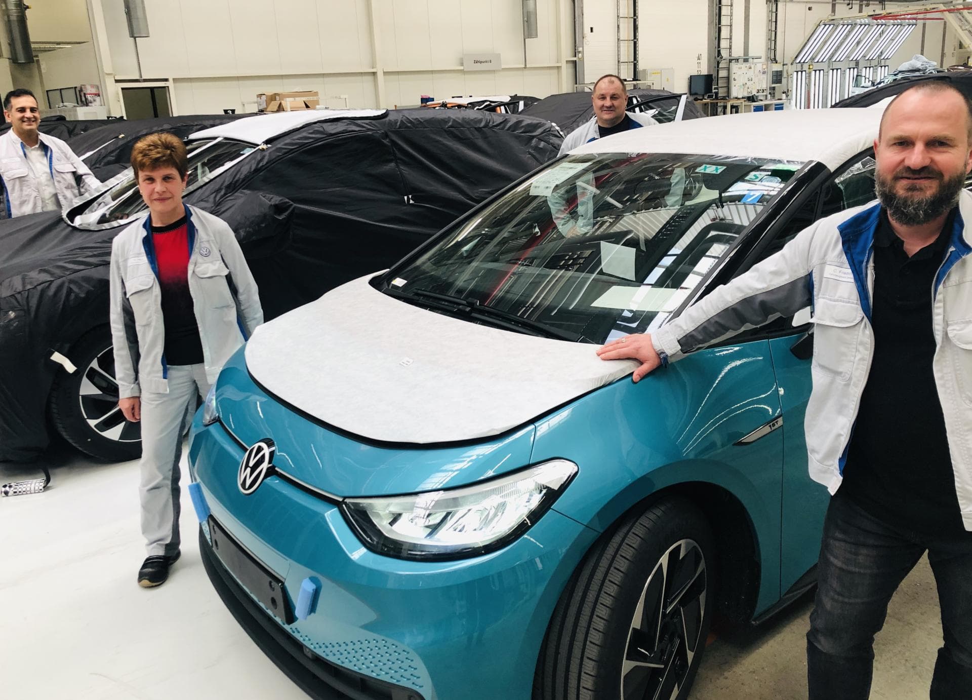 Cover Image for VW: Trotz Corona arbeitet man weiter an der elektrischen Zukunft