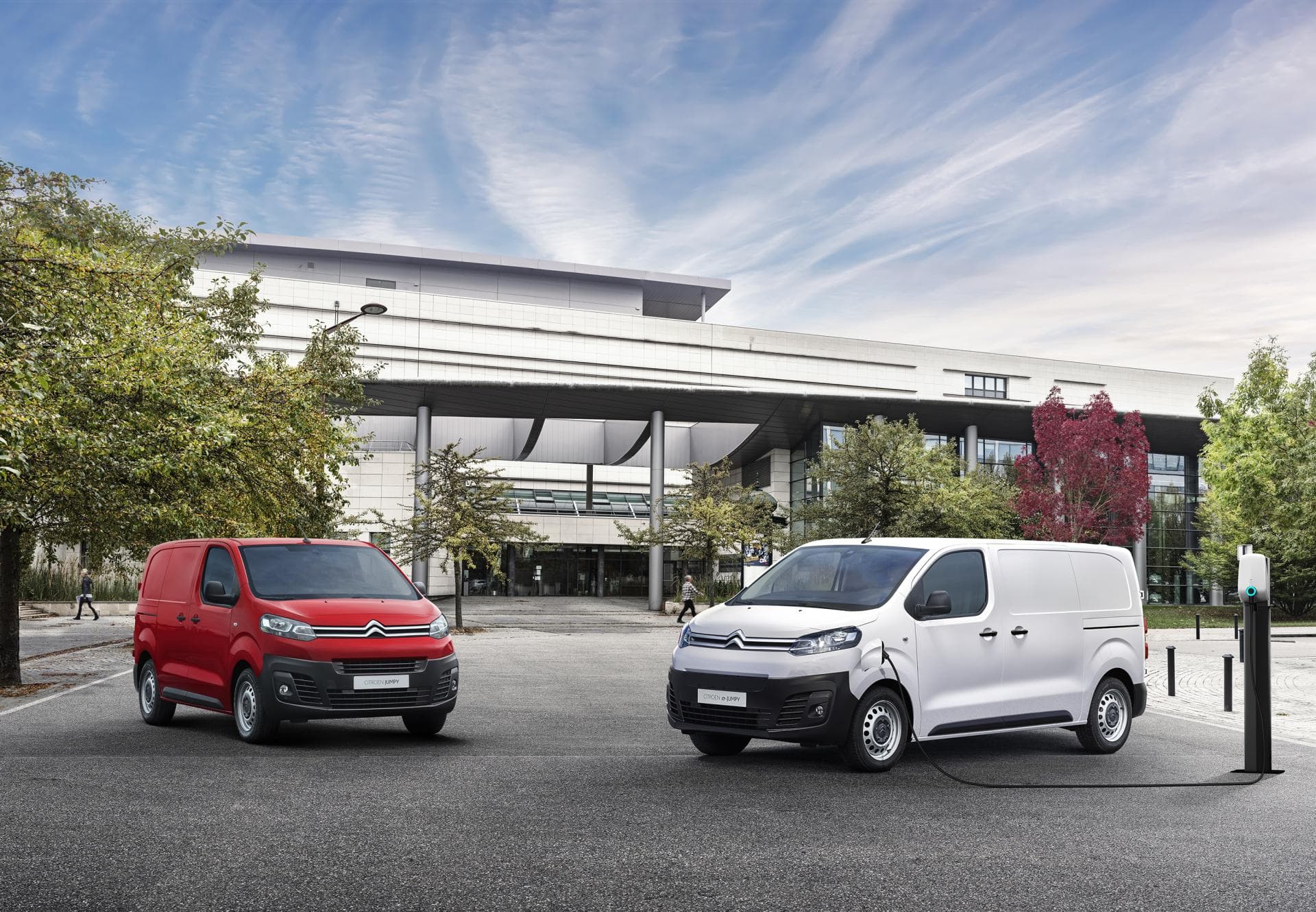 Cover Image for Citroën ë-Jumpy – Der Elektrischer Alleskönner? Hier gibt’s die Fakten.