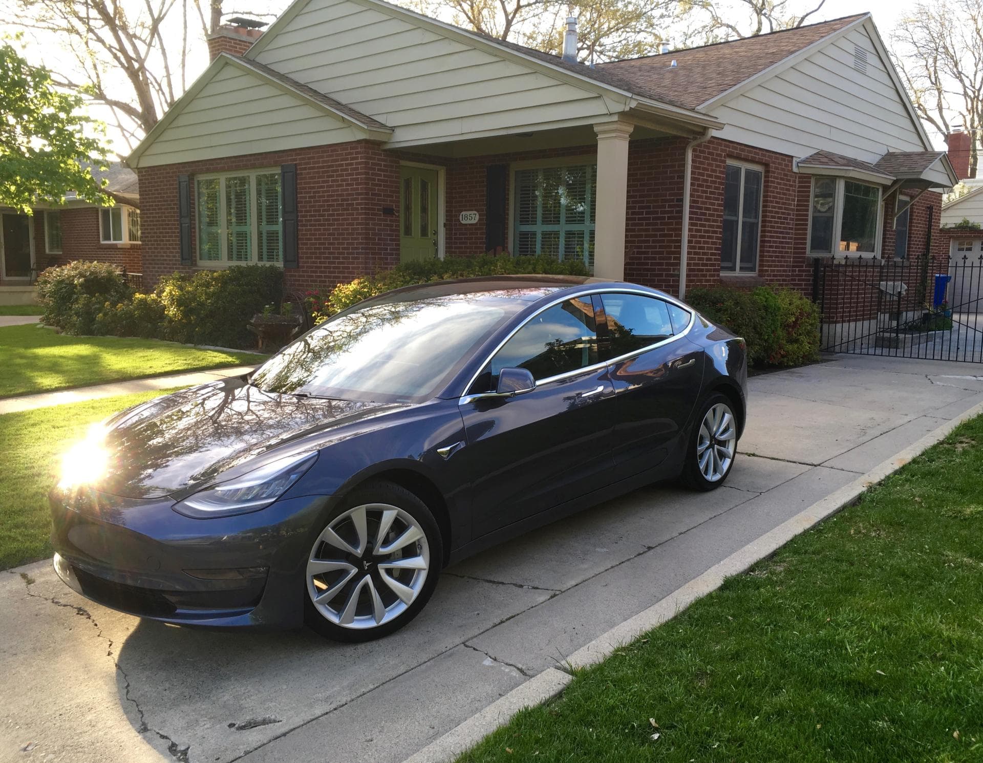 Cover Image for Medien: Tesla verliert Europachef Zahnd