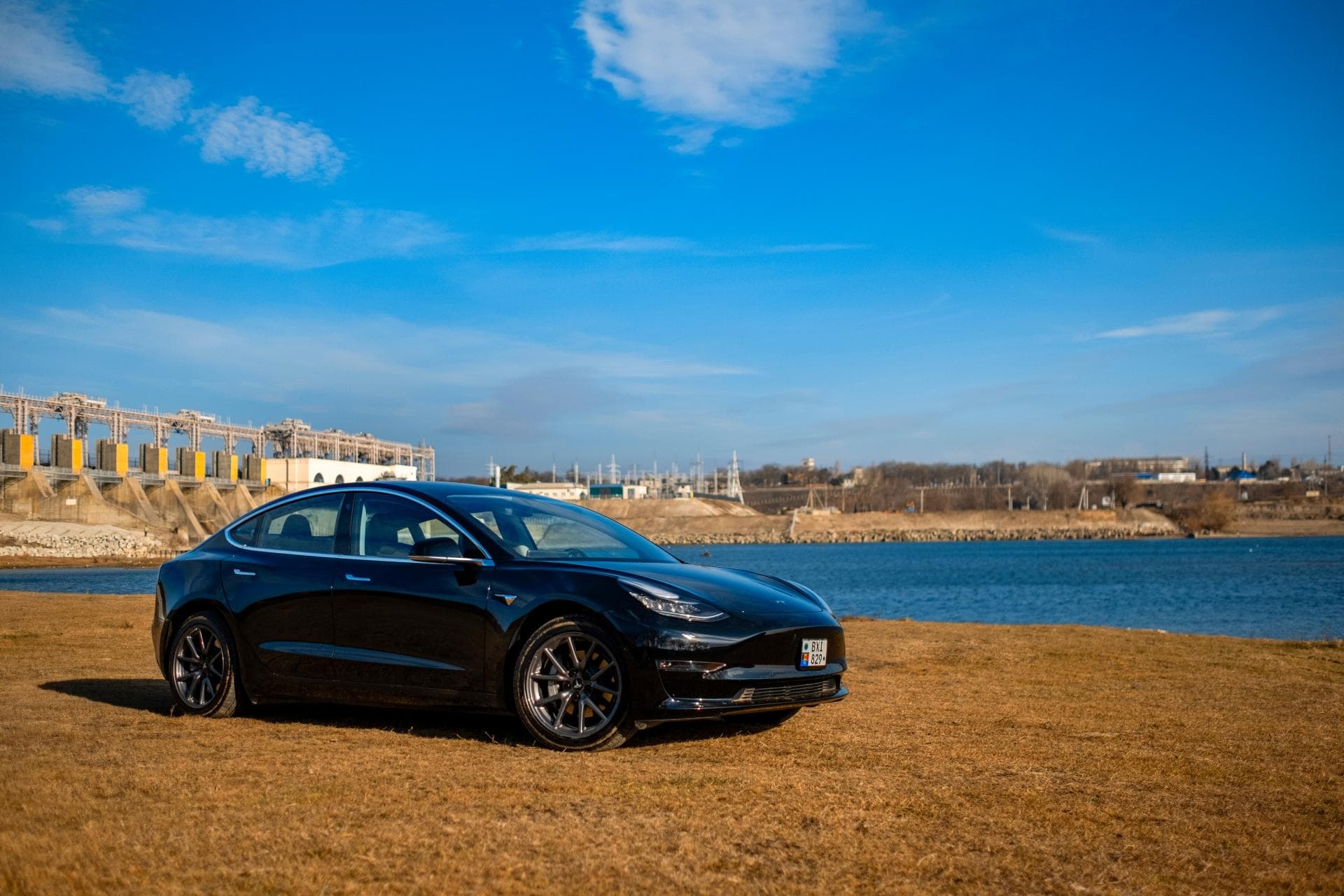 Cover Image for Tesla Model 3-Basismodell künftig in China mit mehr Reichweite