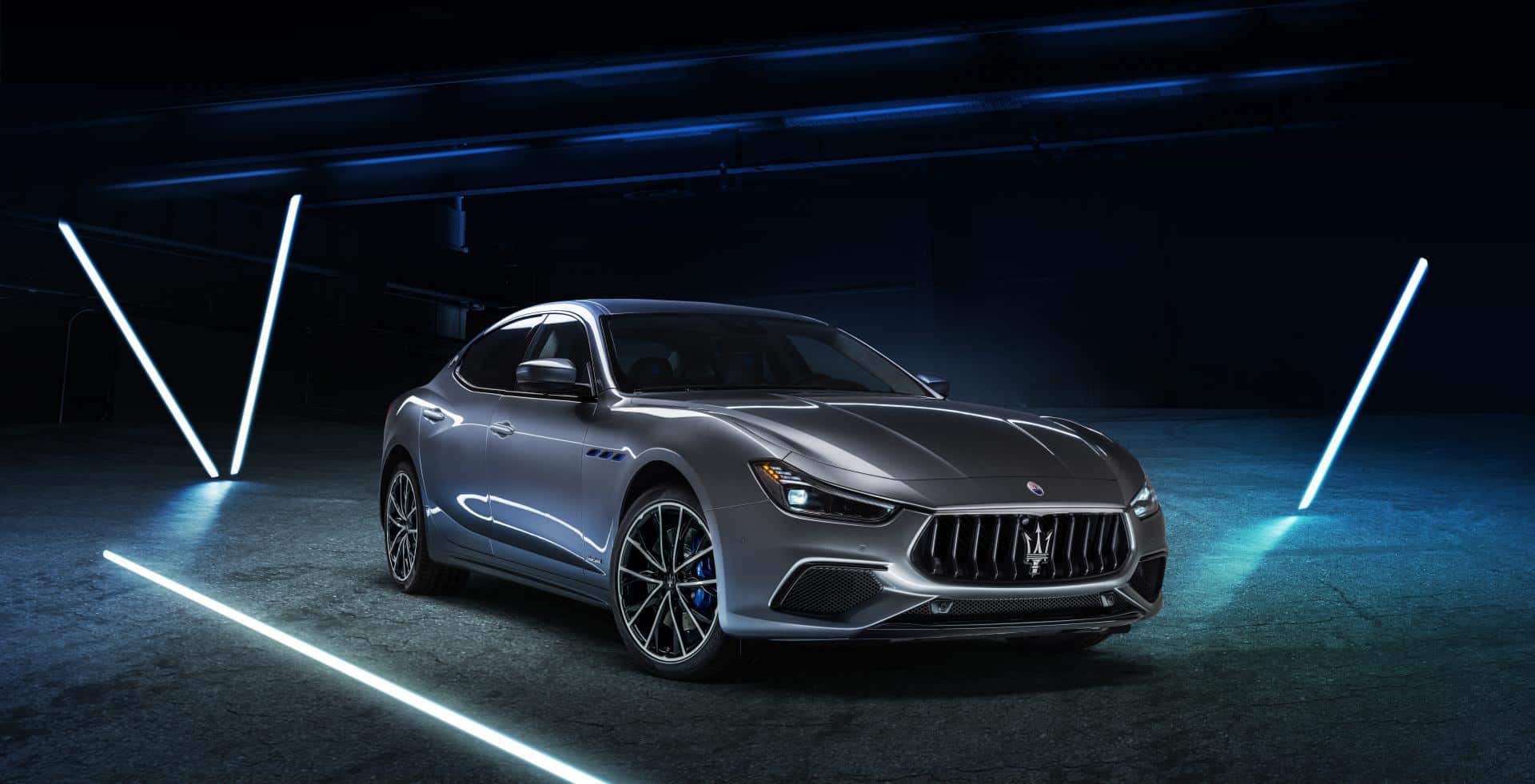 Cover Image for Maserati Ghibli Hybrid – Der erste Schritt in Richtung E-Mobilität