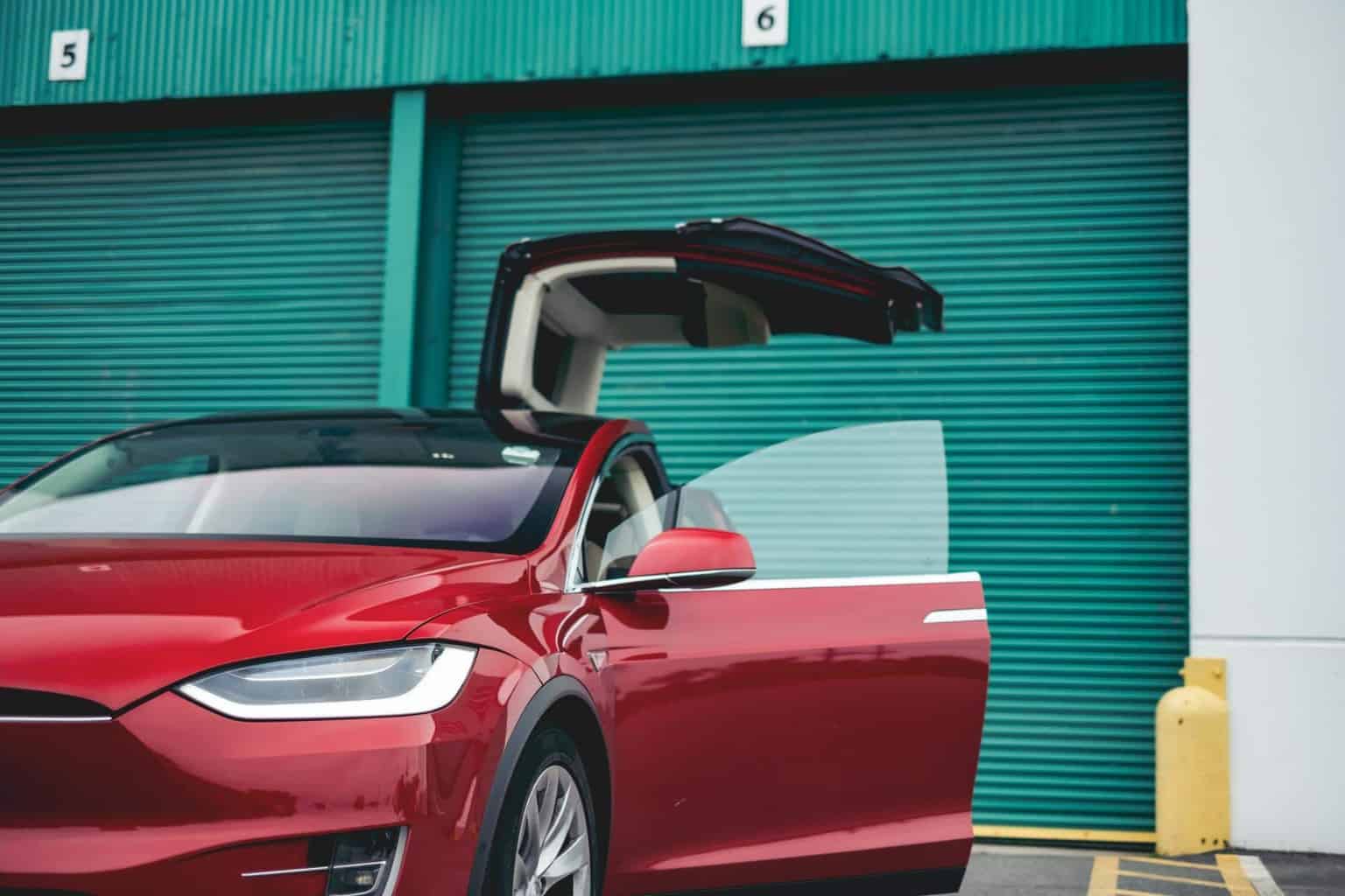 Cover Image for Tesla ermöglicht Model S/X in China bis zu 250 kW-Laderaten am Supercharger