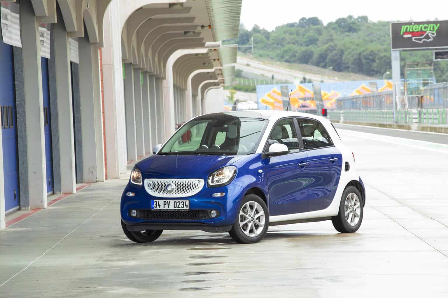 Cover Image for Neuer Smart ab 2022 nicht mehr als Zweisitzer zu haben?