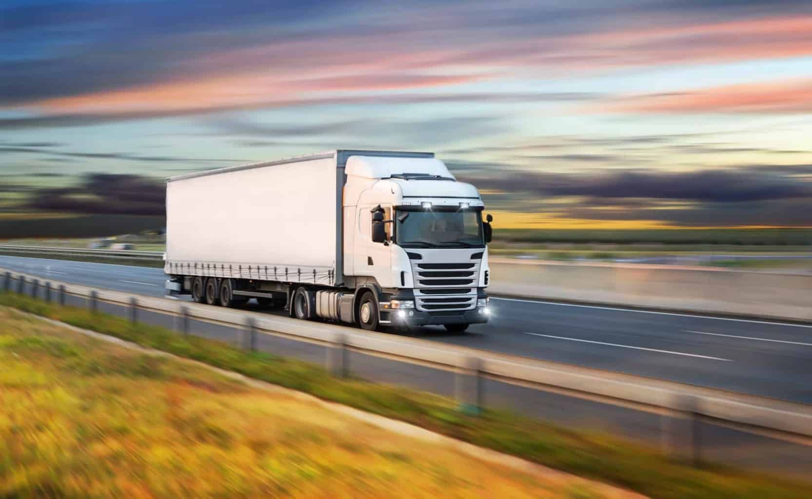 Cover Image for E- oder Brennstoffzellen-Lkw scheitern eher an der Infrastruktur als am Antrieb