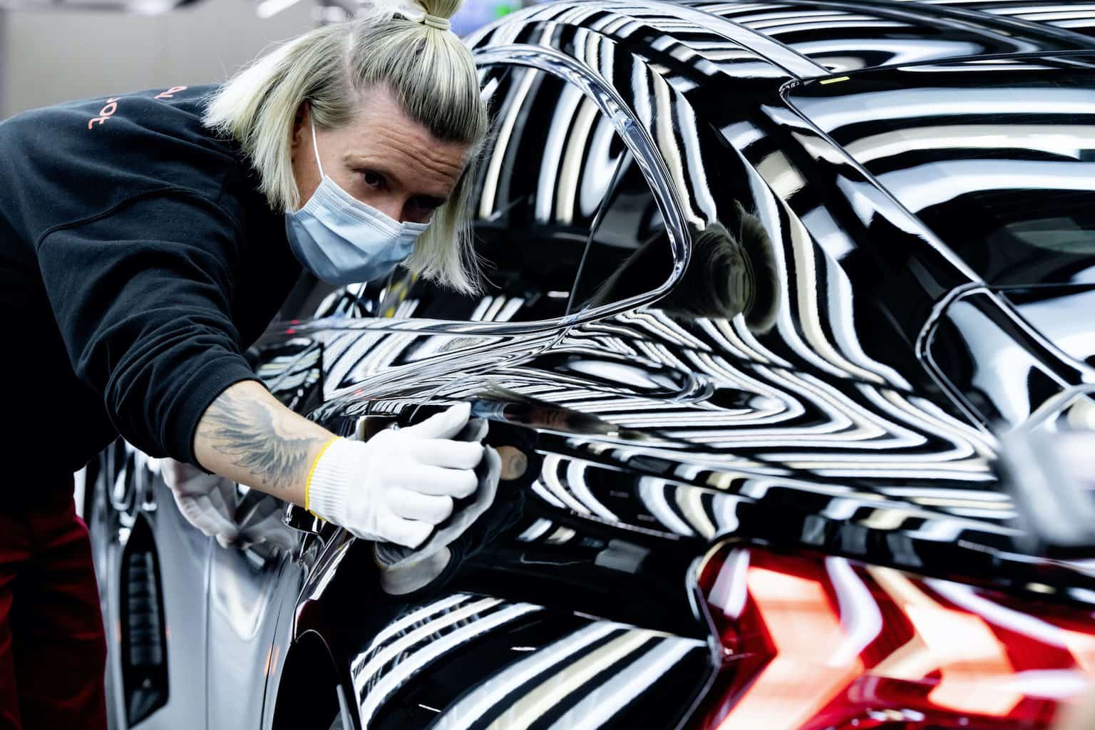 Cover Image for Wie Audi den e-tron GT in Kleinserie fertigt