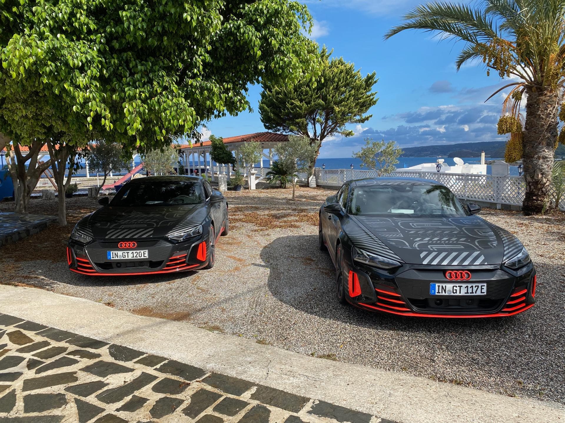 Cover Image for Audi RS e-tron GT: Unterwegs in Iron Mans Dienstwagen