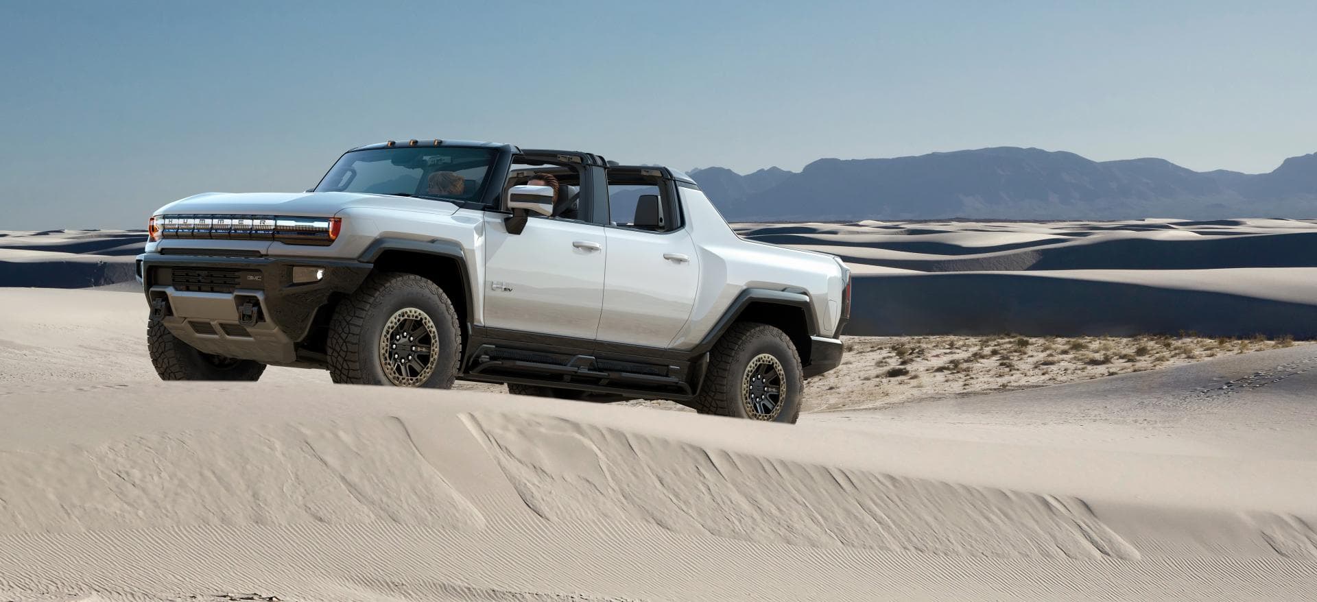 Cover Image for GMC Hummer EV Vorbestellungen überraschen Hersteller; E-SUV-Variante geplant