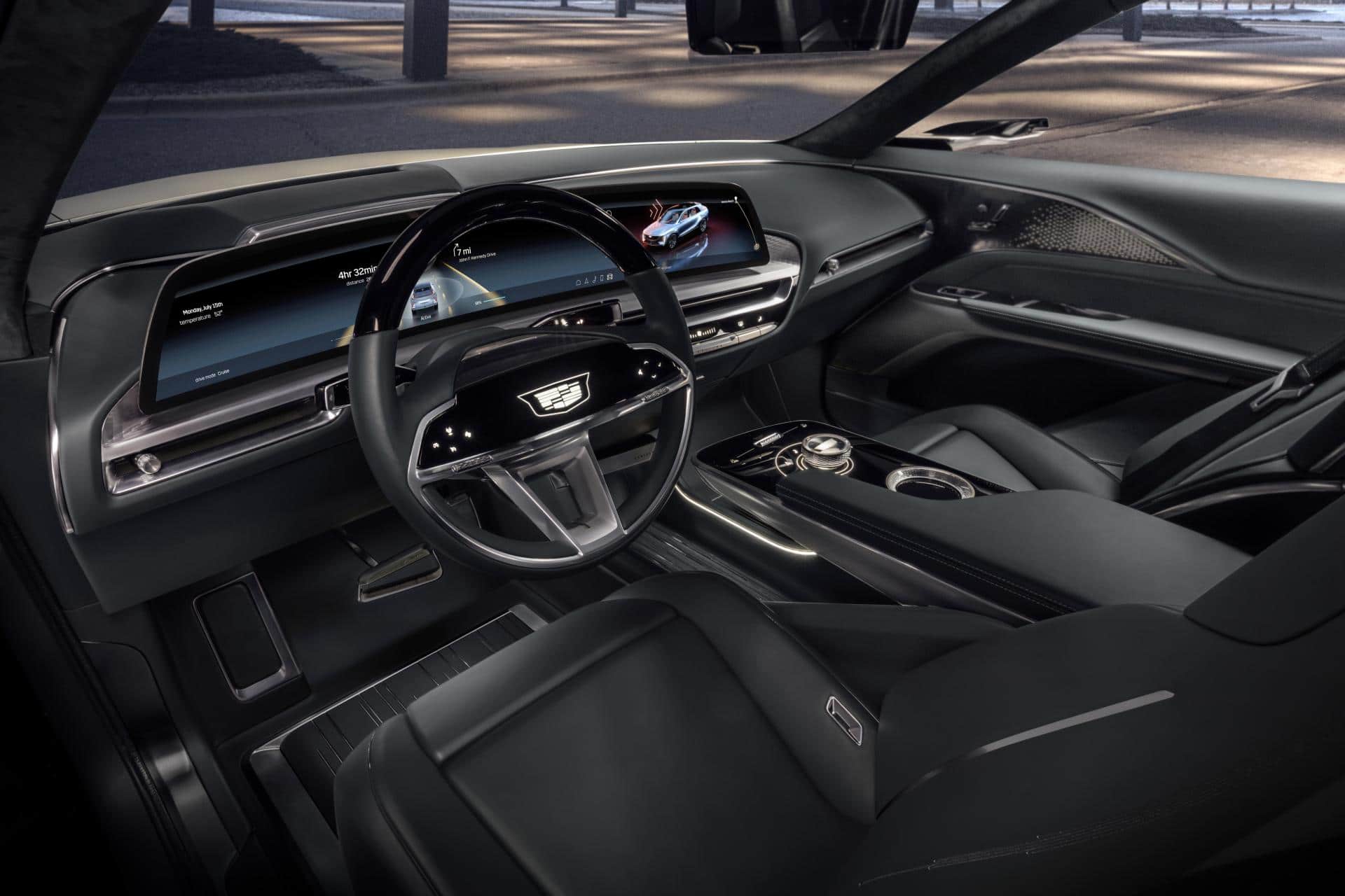 Cover Image for Tesla-Konkurrenz: Cadillac enthüllt Infotainment-System des E-Crossover LYRIQ