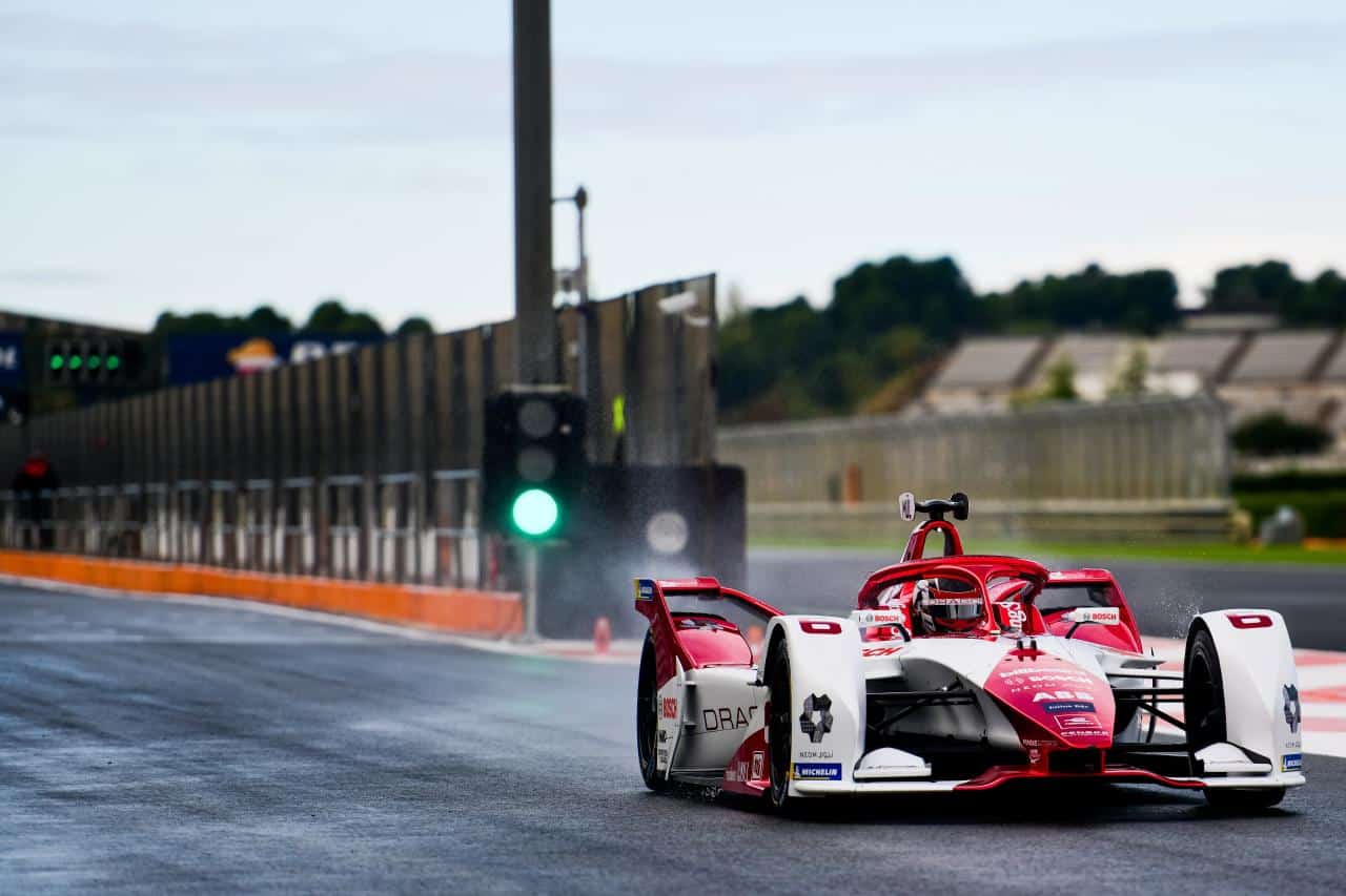 Cover Image for Formel E: Bosch steuert den Penske-Renner