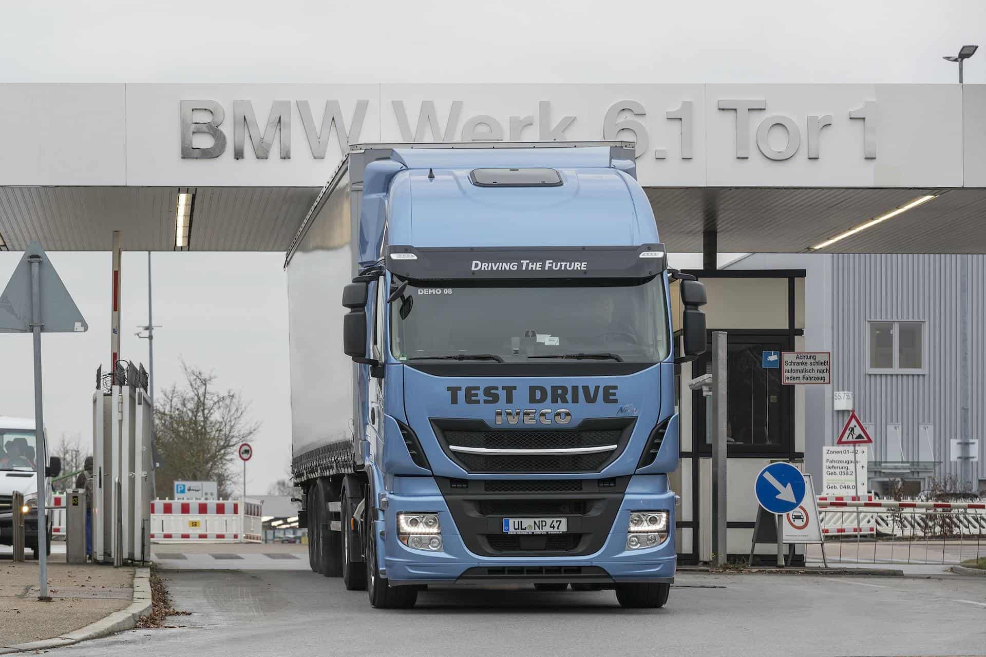 Cover Image for BMW setzt auf Flüssiggas-Lkw für nachhaltigere Logistik