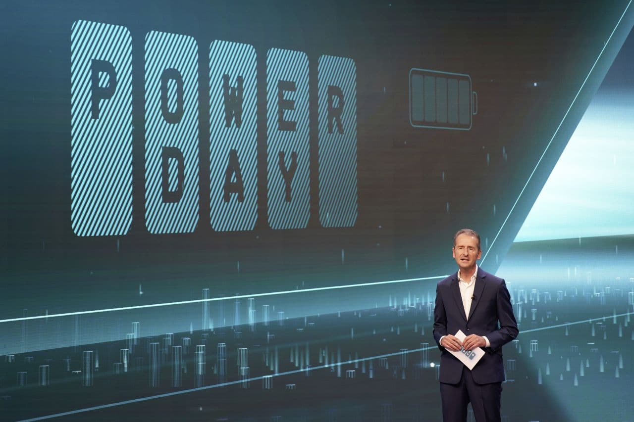 Cover Image for Northvolt und Volkswagen organisieren Batterie-Joint-Venture neu