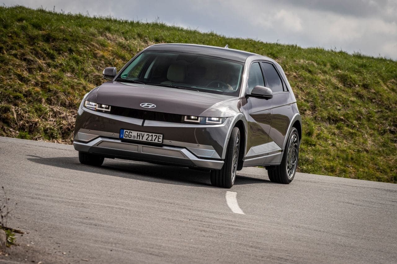 Cover Image for Hyundai IONIQ 5 fahren ab 32.330 Euro; nach Abzug Umweltbonus