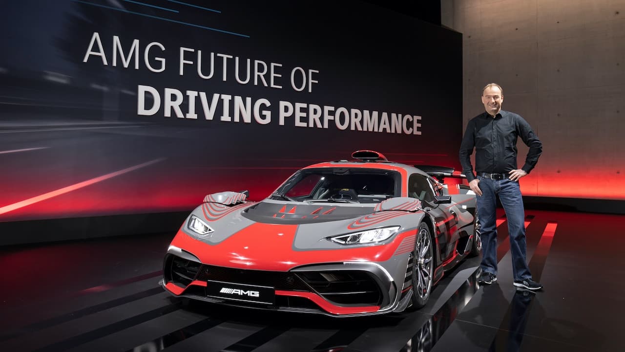 Cover Image for AMG will trotz Vorfahrt für E-Autos „nicht politisch korrekt“ sein