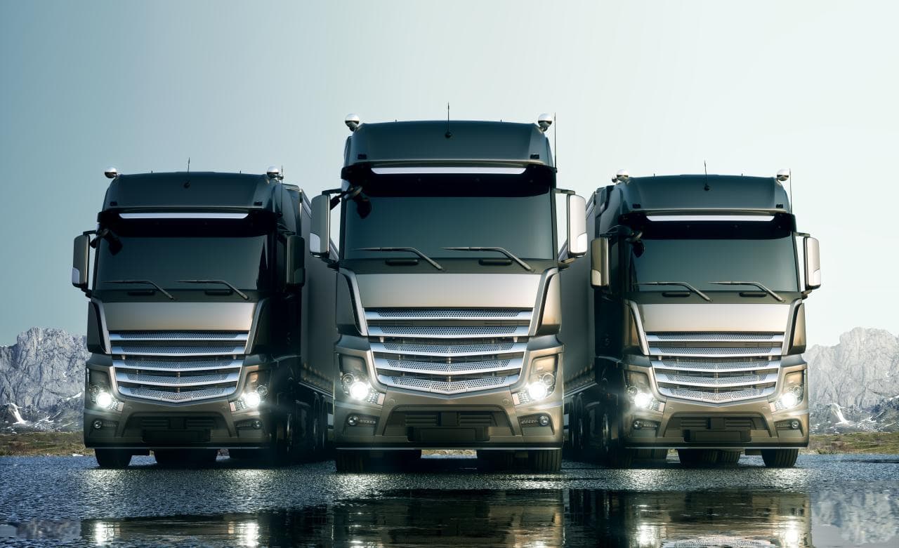 Cover Image for Lkw-Hersteller fordern mehr Ladepunkte und Wasserstoff-Tankstellen