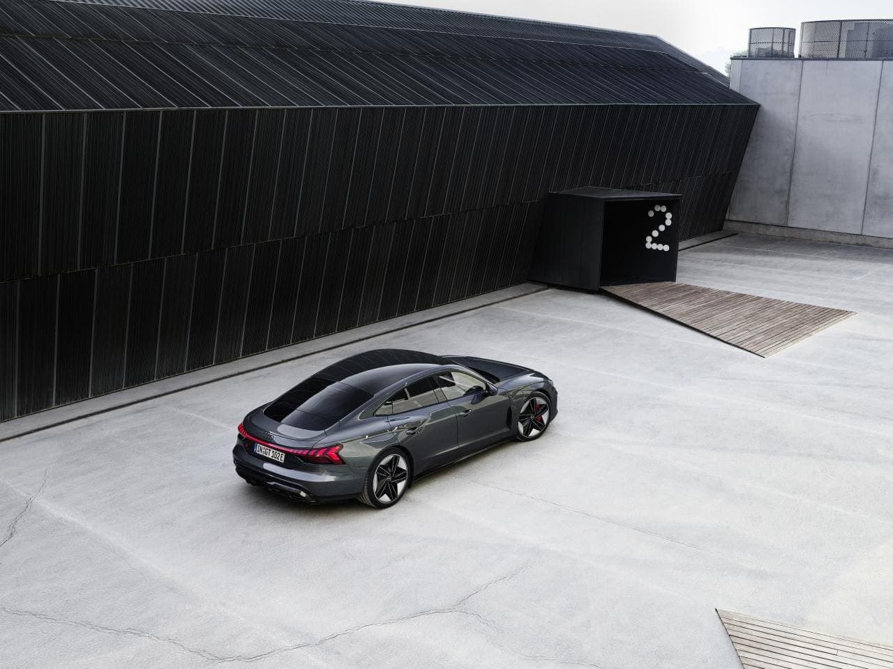 Cover Image for VW-Projekt „Artemis“ setzt zu Landung an – Kommt der Tesla-Jäger doch nicht?