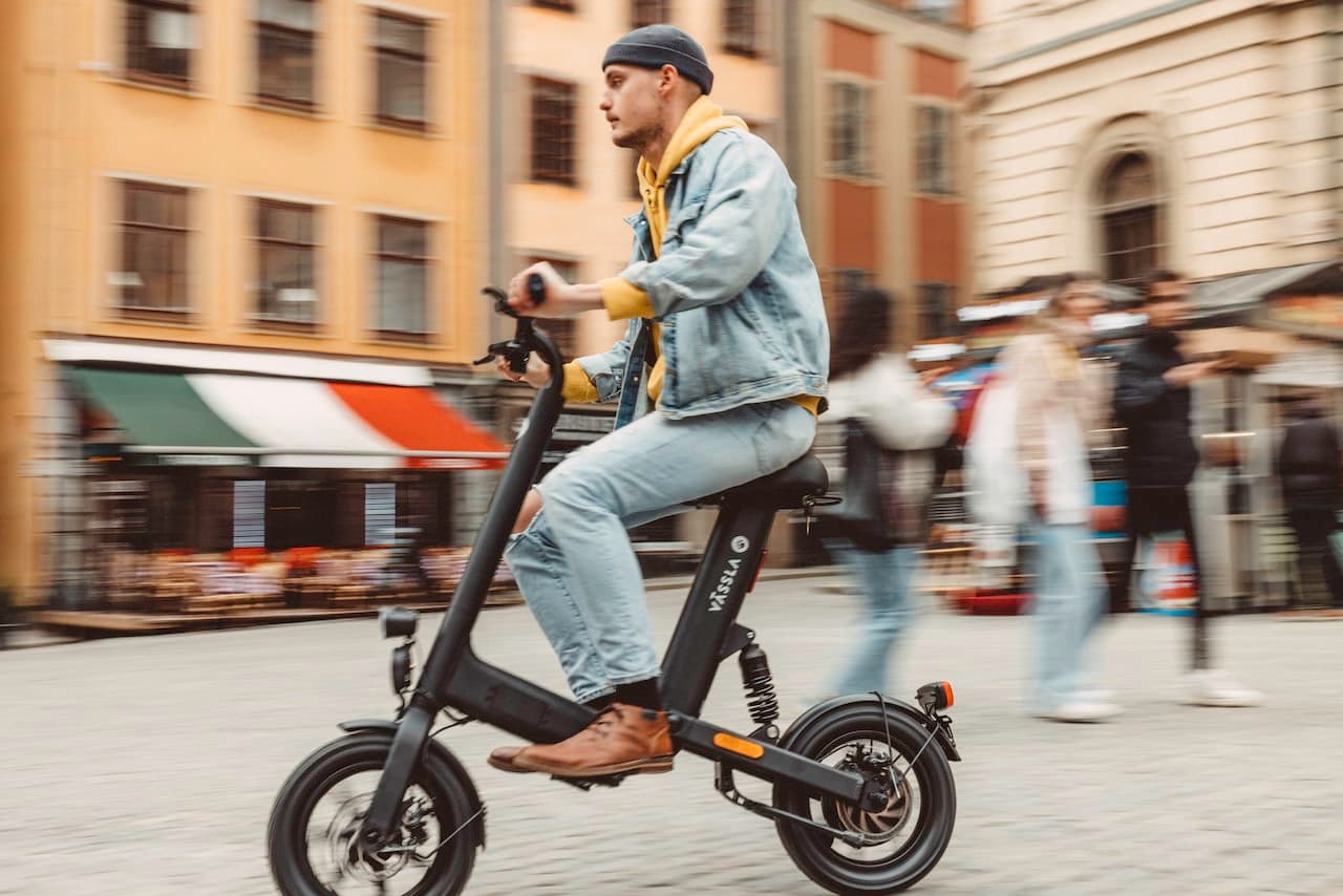 Cover Image for Vässla sammelt 9 Millionen Euro für den Start seiner neuen Moped-Verleihplattform