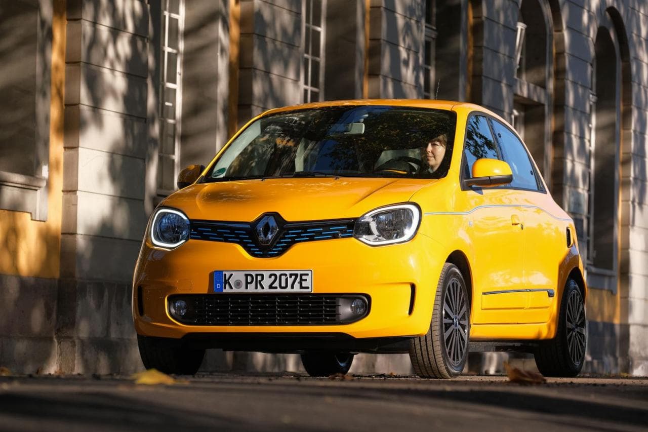 Cover Image for Renault: Zwei neue Partnerschaften für Batterieproduktion in Frankreich