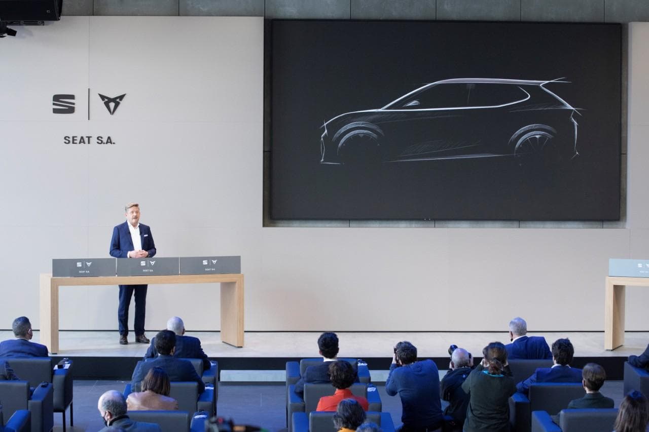 Cover Image for VW bringt mit Seat Batteriezellen-Gigafabrik nach Spanien sowie Kleinst-Stromer