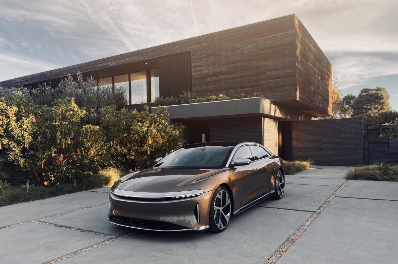 Cover Image for Lucid Air: 837 km praxisnahe Reichweite mit einer Akku-Ladung
