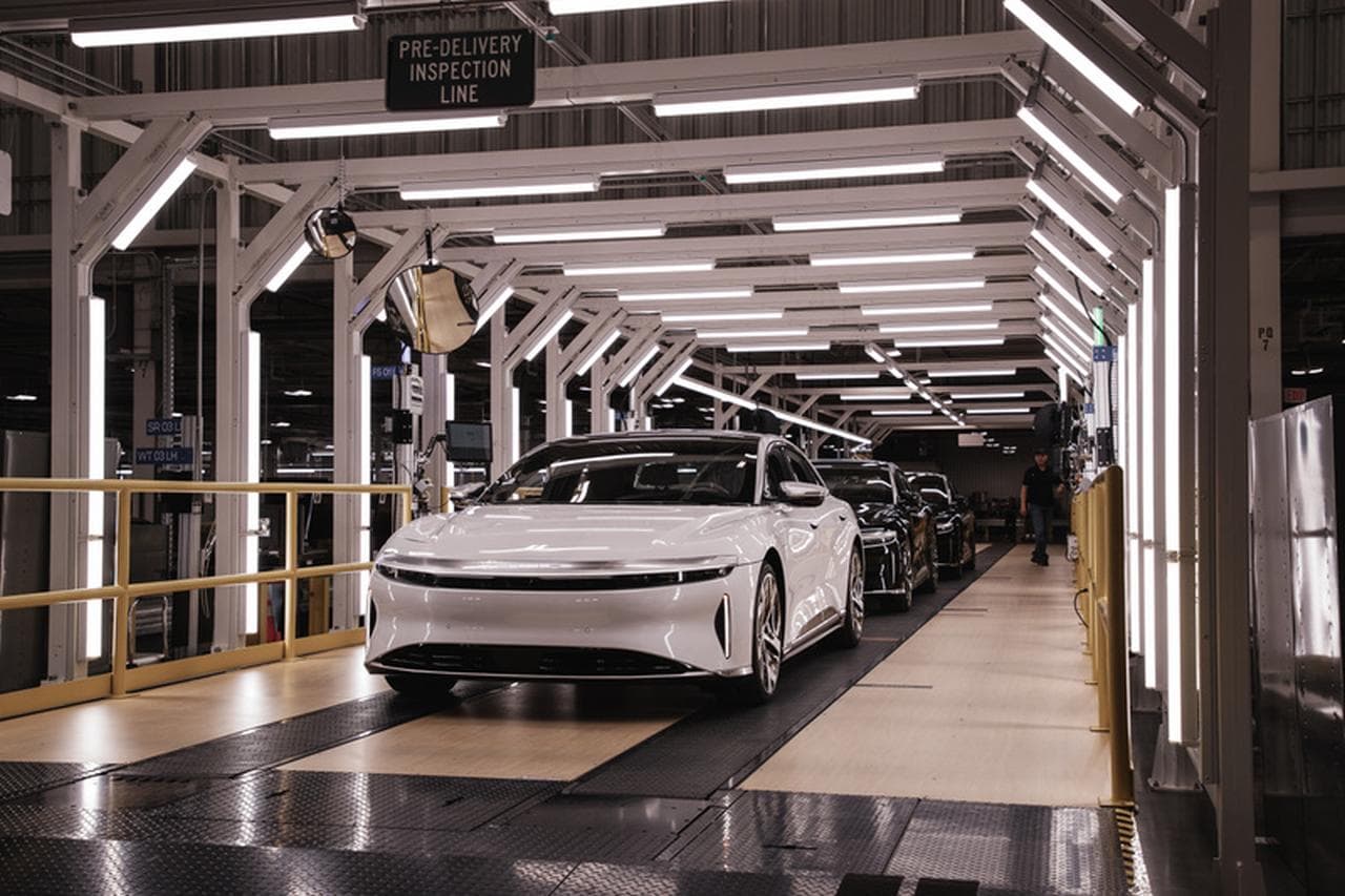 Cover Image for Lucid Air: Produktion gestartet – erste Auslieferungen bereits ab Oktober
