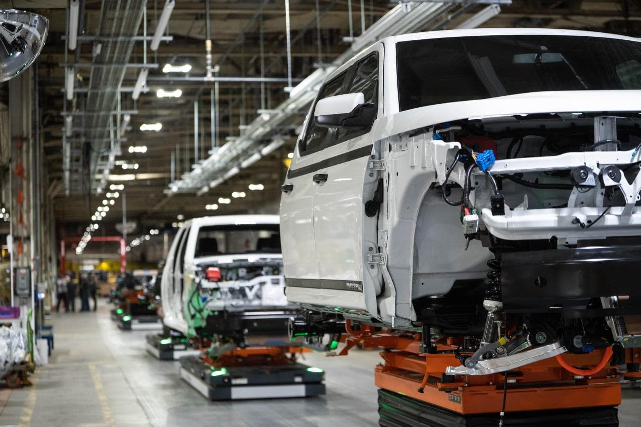 Cover Image for Foxconn und Lordstown gehen Bündnis ein, um E-Autos zu fertigen