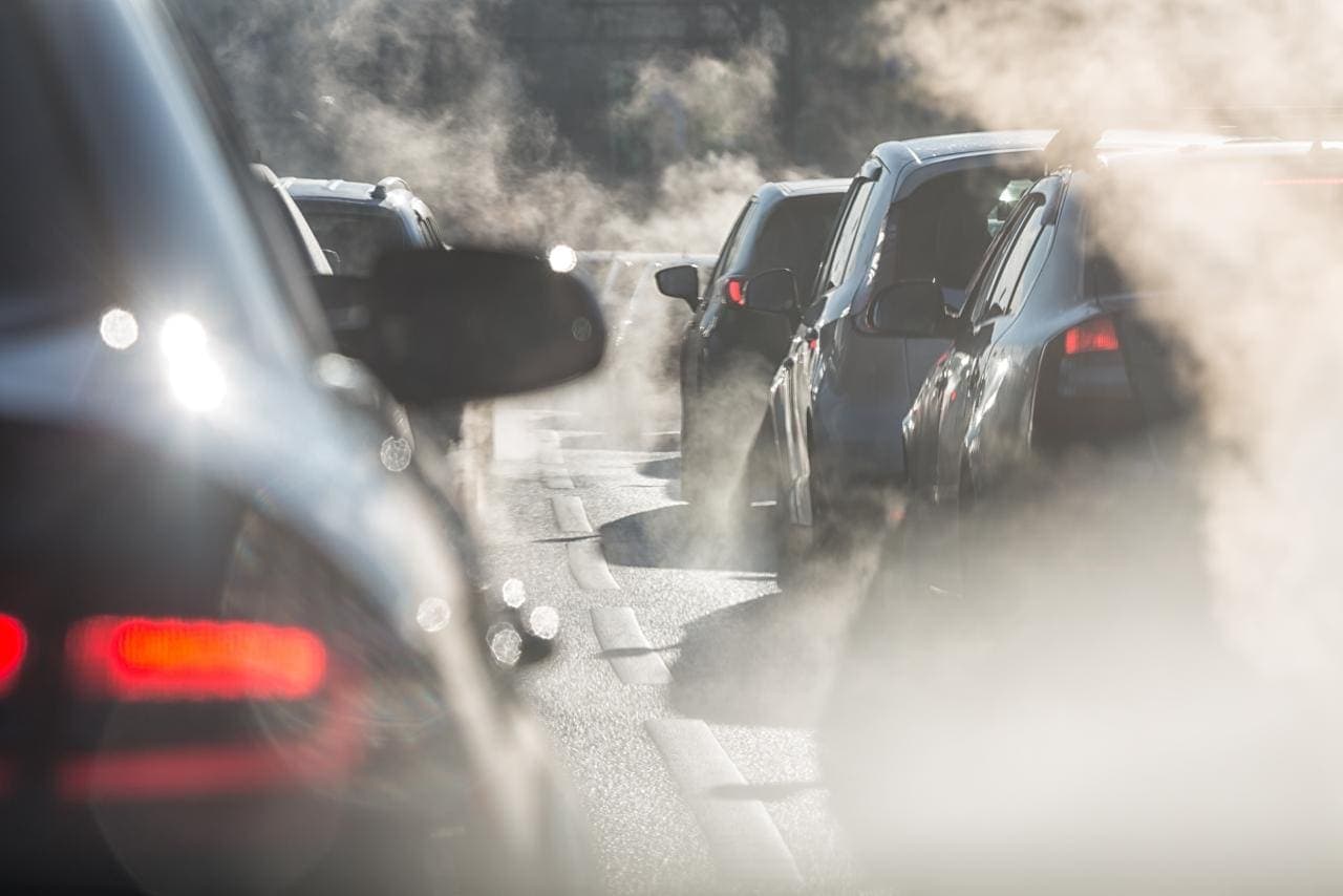 Cover Image for Mit welchen Maßnahmen der Verkehrssektor nachhaltiger werden kann
