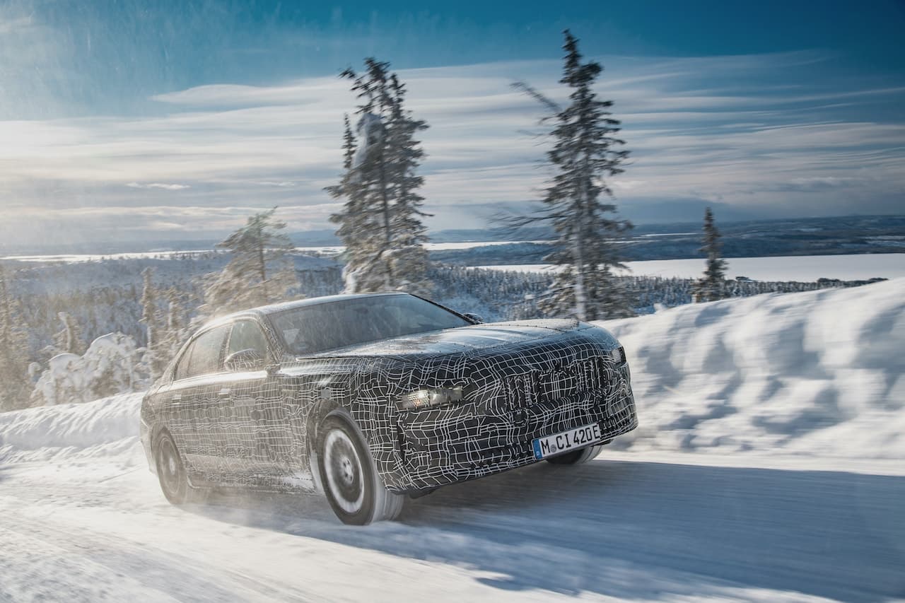 Cover Image for BMW testet Elektro-Luxuslimousine i7 am Polarkreis
