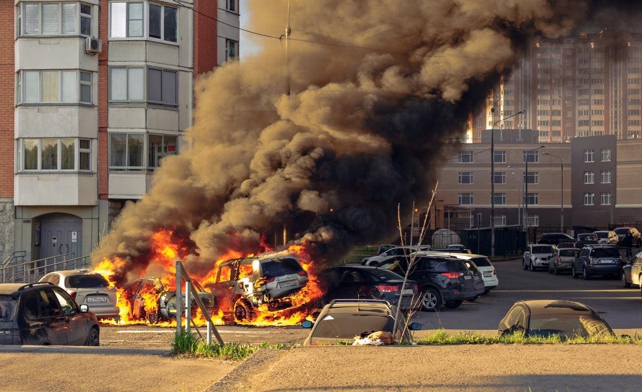 Cover Image for E-Auto-Brände: Wahrnehmung und Wirklichkeit