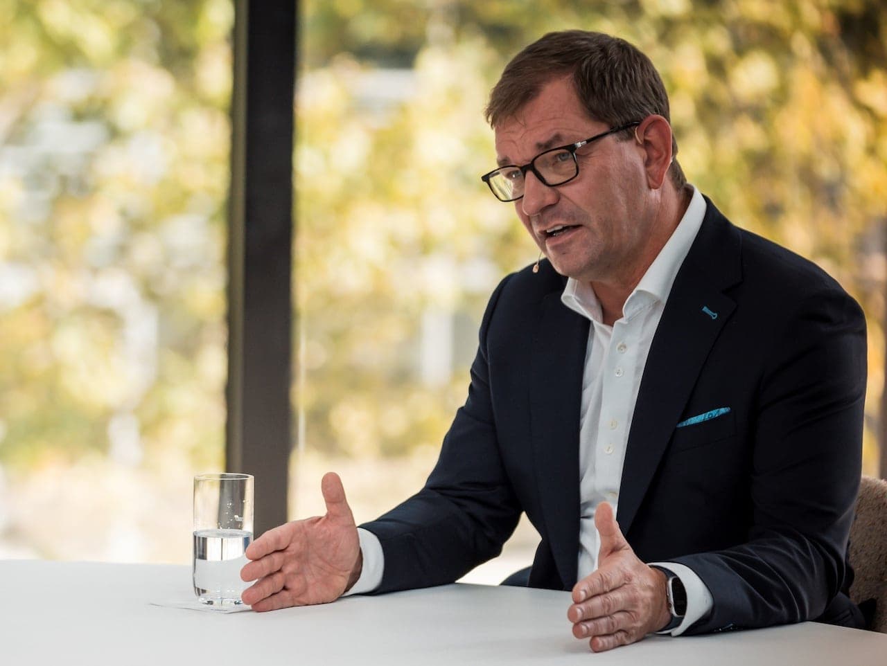 Cover Image for Audi-Chef Duesmann: „Elektrifizierung ist nicht die größte Herausforderung“