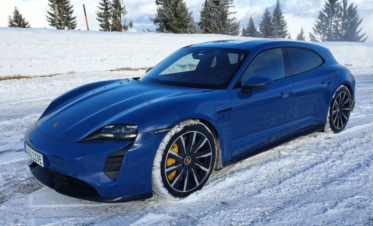Cover Image for Porsche Taycan Sport Turismo: Der Raum-Gleiter – Unsere Eindrücke