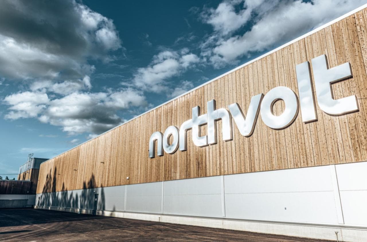 Cover Image for Northvolt stellt Batteriewerk in Heide in Frage